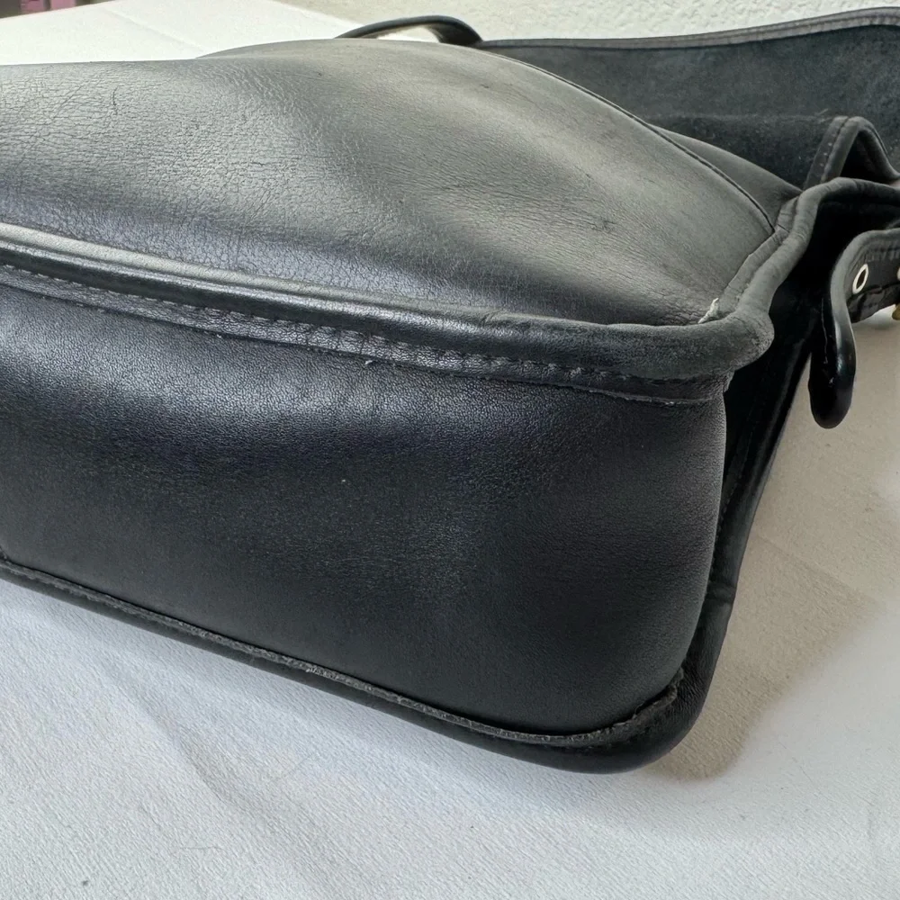 Vintage Coach 9144 LEGACY‎ Studio Flap Leather Crossbody Bag